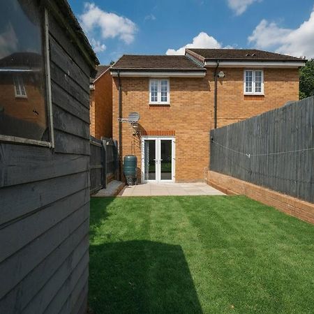 Stylish 2-Bed Home - For Company Contractor And Leisure Stays - Nec, Airport, Hs2, Contractors, Resort World เบอร์มิงแฮม ภายนอก รูปภาพ