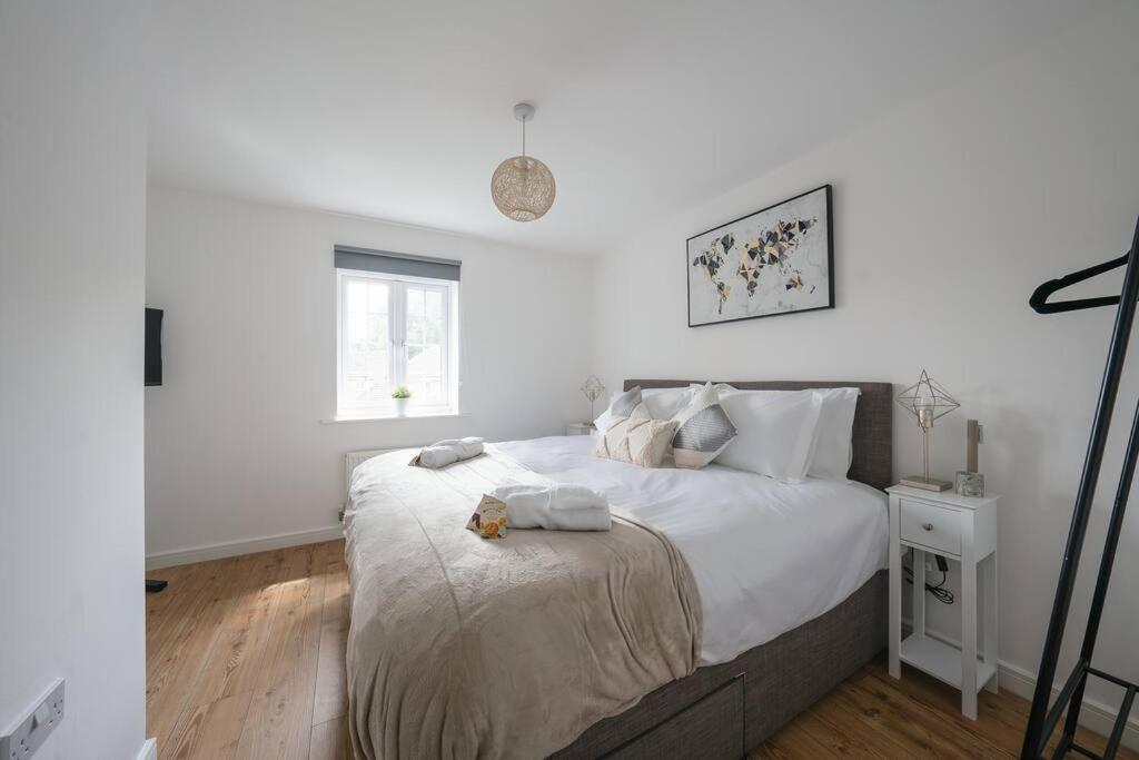 Stylish 2-Bed Home - For Company Contractor And Leisure Stays - Nec, Airport, Hs2, Contractors, Resort World เบอร์มิงแฮม ภายนอก รูปภาพ