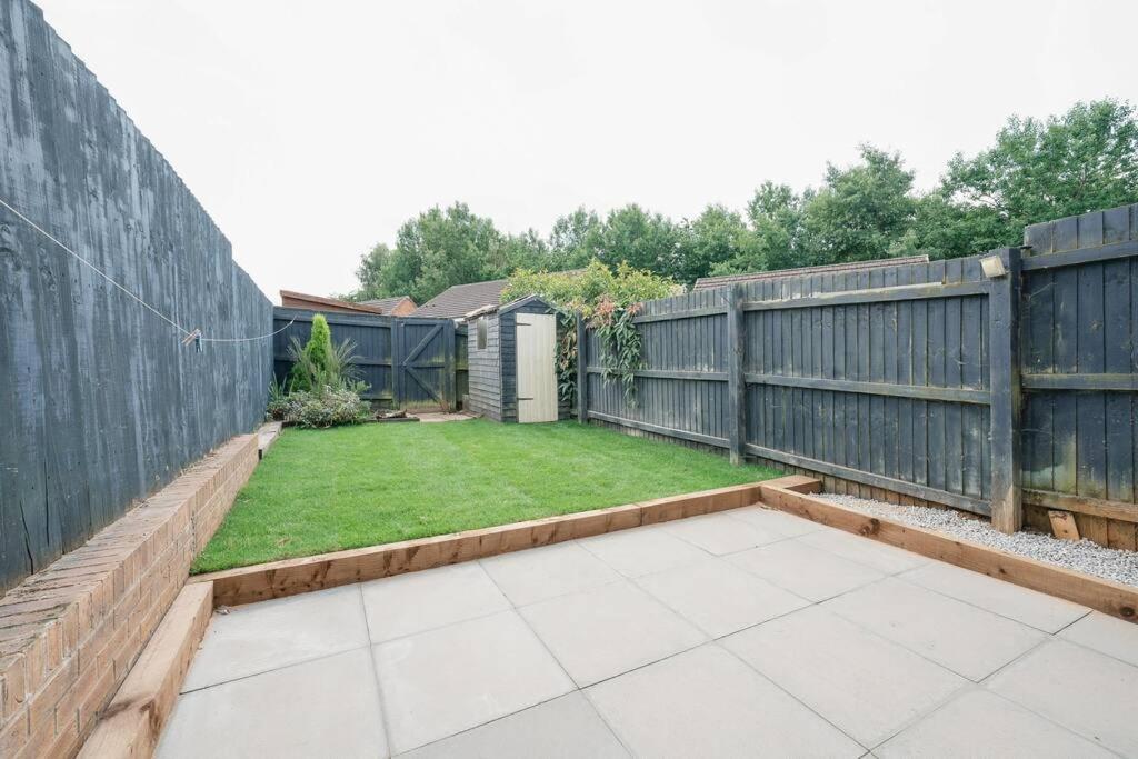Stylish 2-Bed Home - For Company Contractor And Leisure Stays - Nec, Airport, Hs2, Contractors, Resort World เบอร์มิงแฮม ภายนอก รูปภาพ